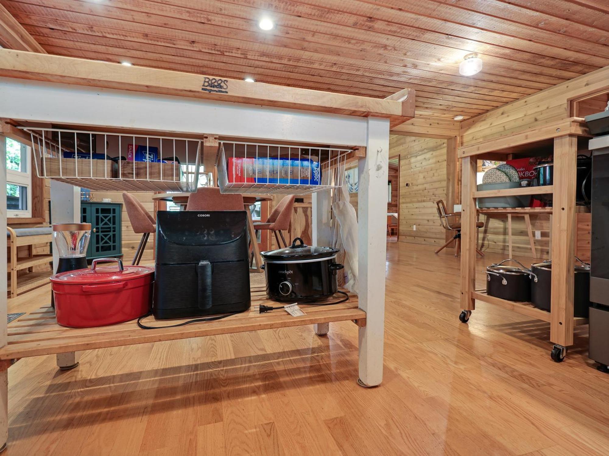 Woods Waves: Luxury Coast Cabin King Beds Pets Tillamook Exteriör bild